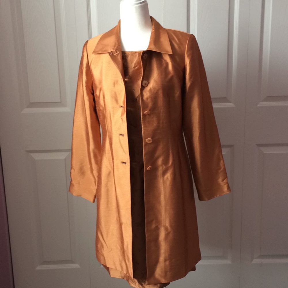 Fashion collection 2 piece outfit in copper tone
